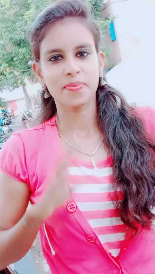 @singel ponnu soni😎