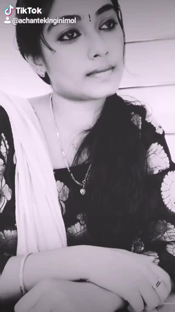 @മൂക്കുത്തി പെണ്ണ്😍