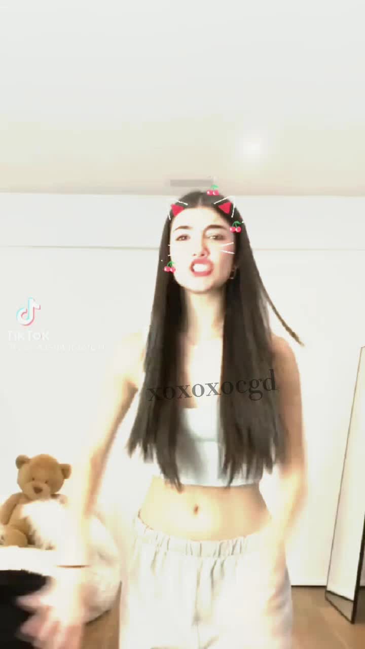 @CharlisXngel1