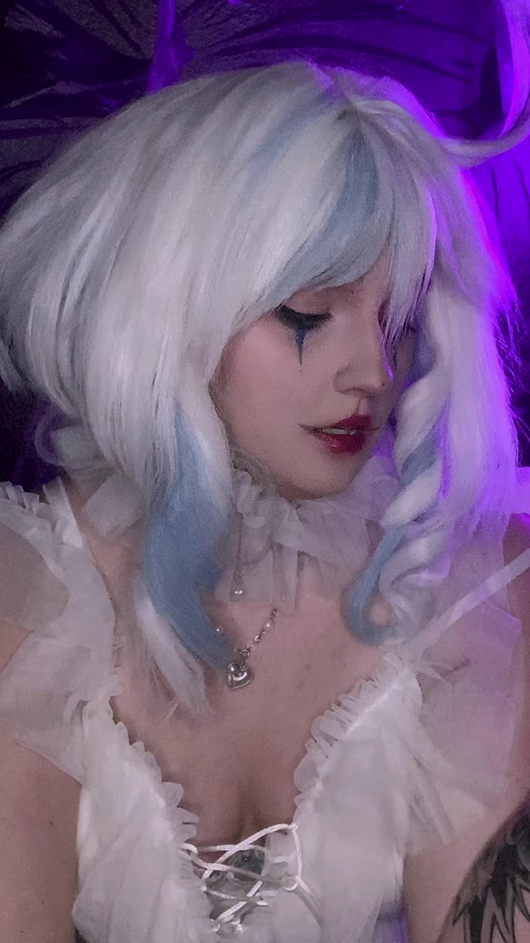 @Akane