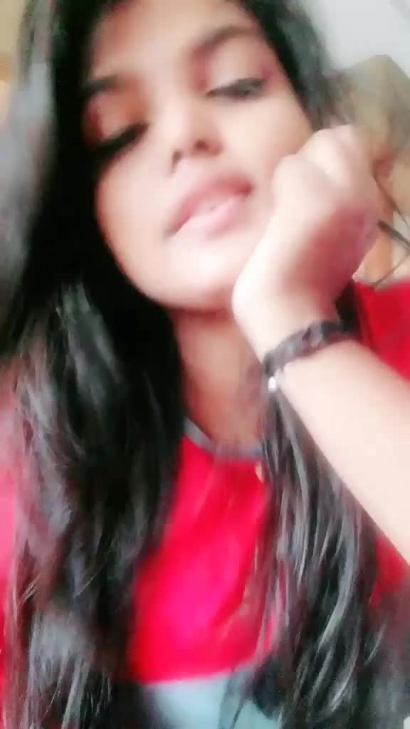 @_deesu_