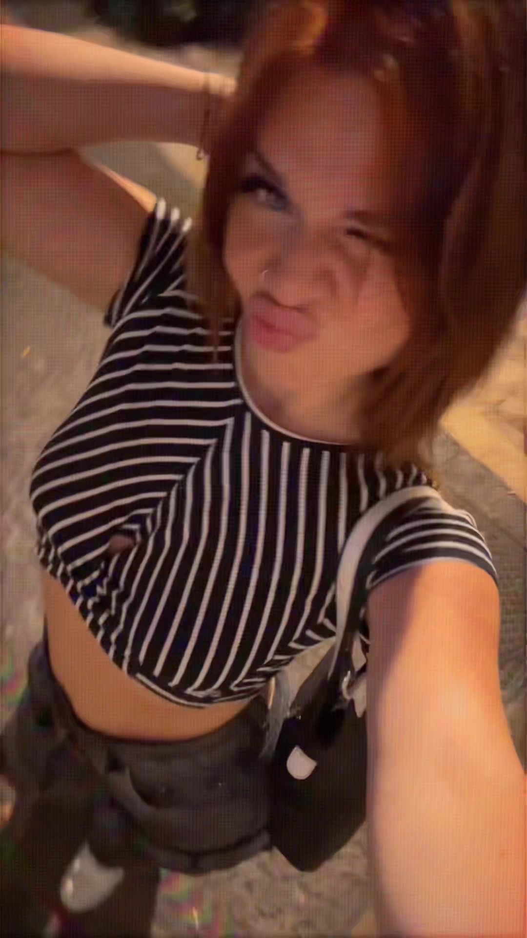 @Elena🦋
