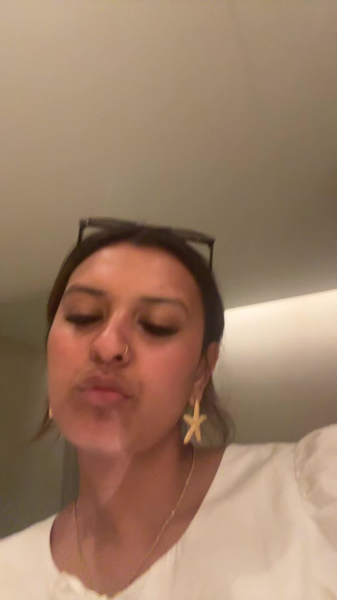 @🙈