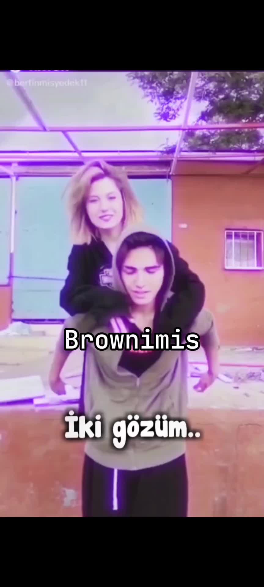 @🦋