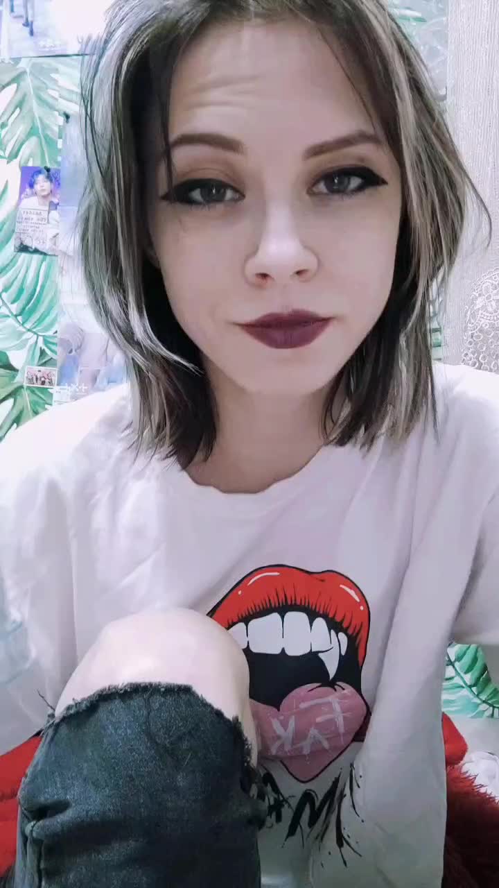 @youredarksoul
