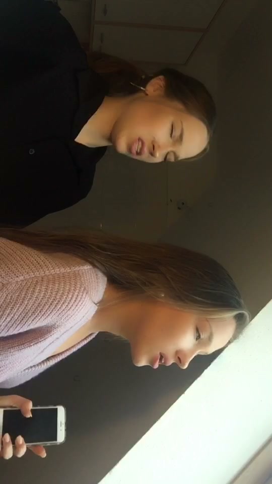 @Alina & Sabrina