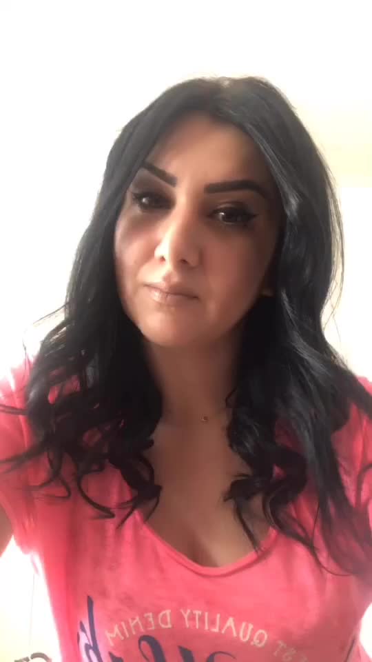@Derenimom