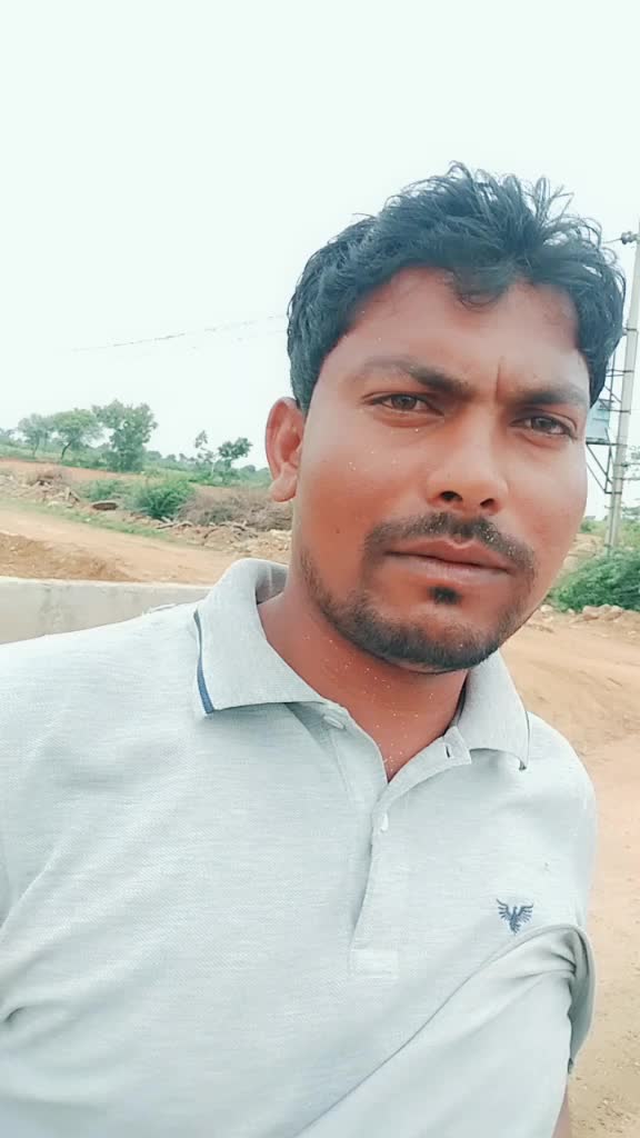 @ಬಸವ ಜೀವಾ ಹಳ್ಳಿ ಹುಡುಗ