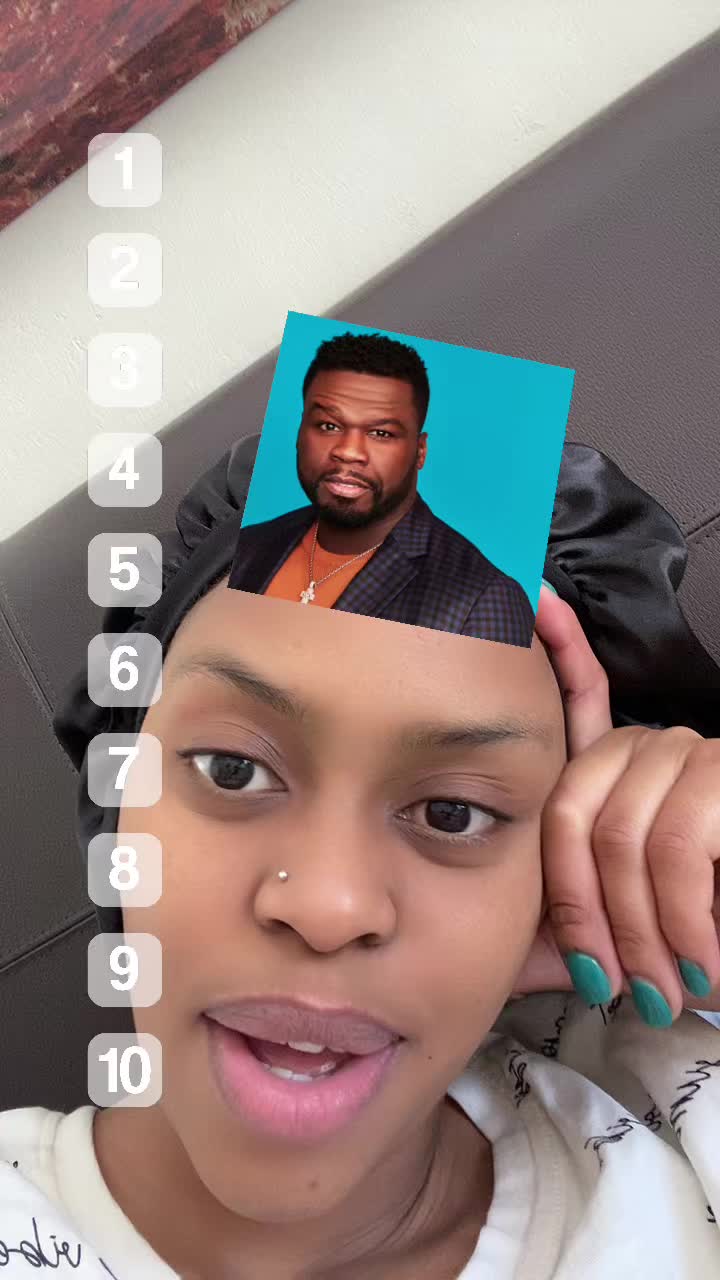@UVezikazi