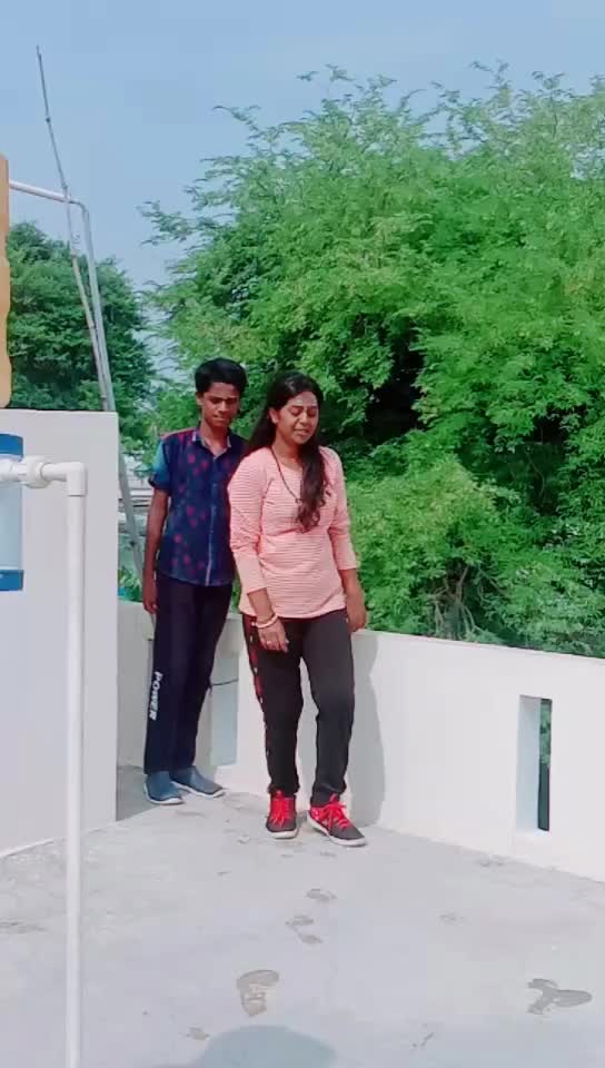 @Shreya(Avvi)