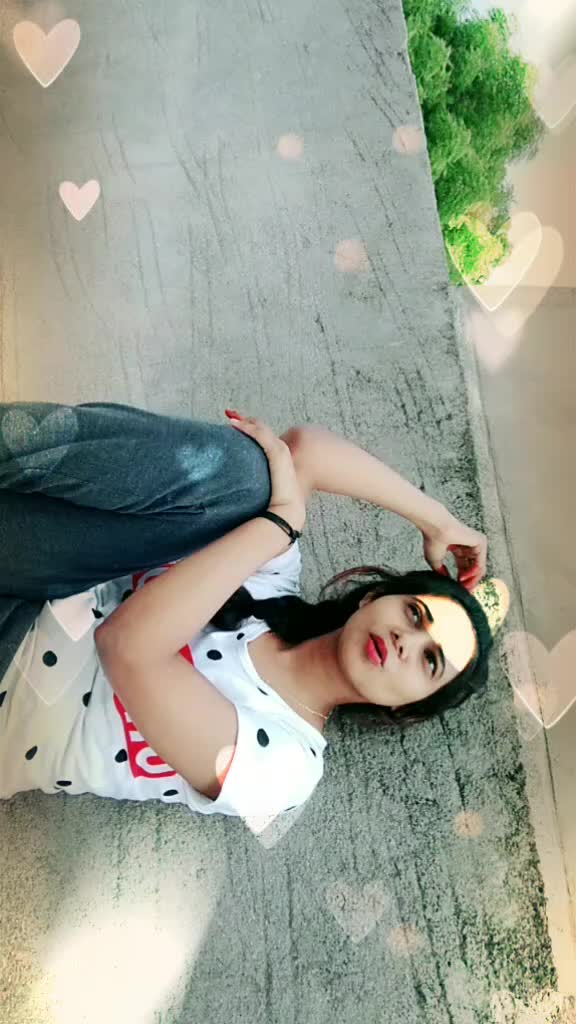 @pihu🐥