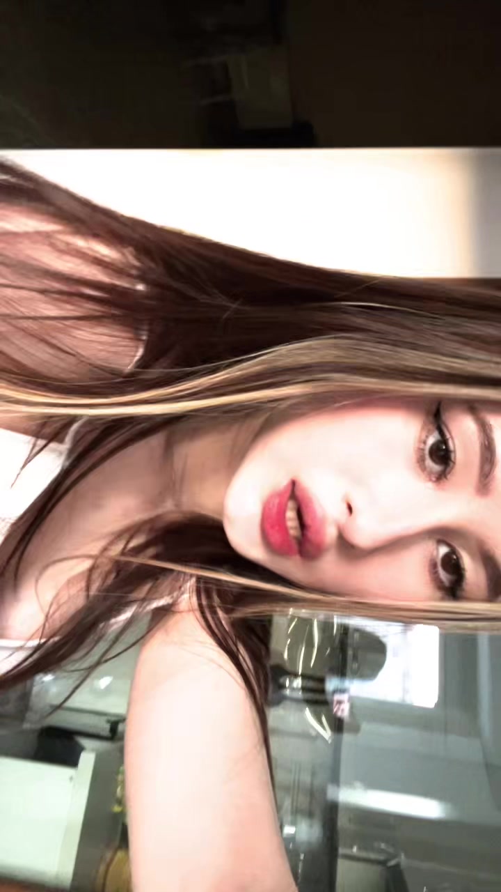 @aaemiliaa