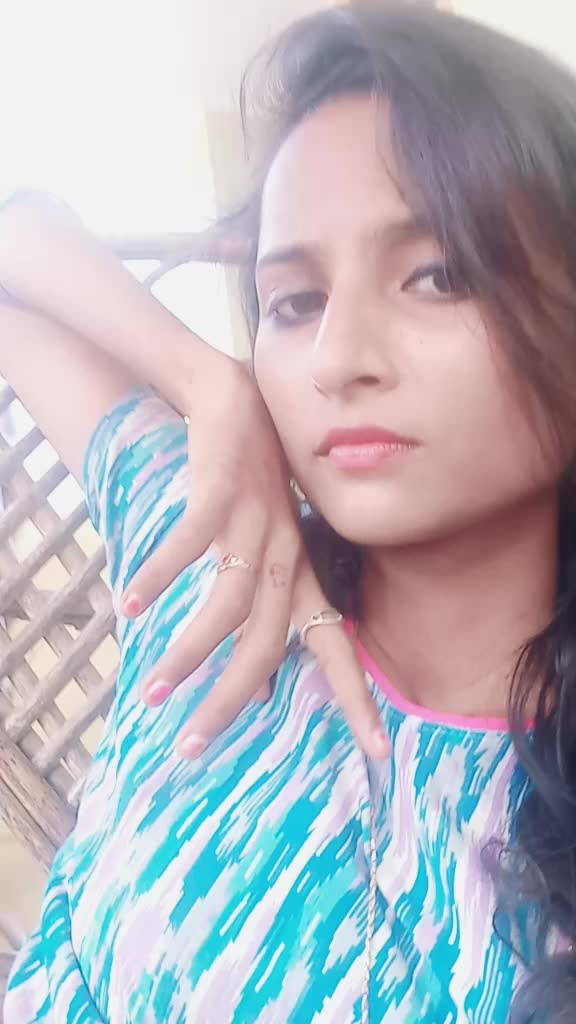 @kanishkasanju😘