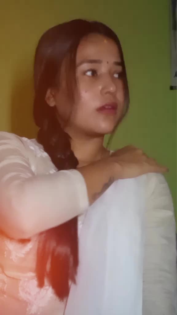 @Alena Gurung