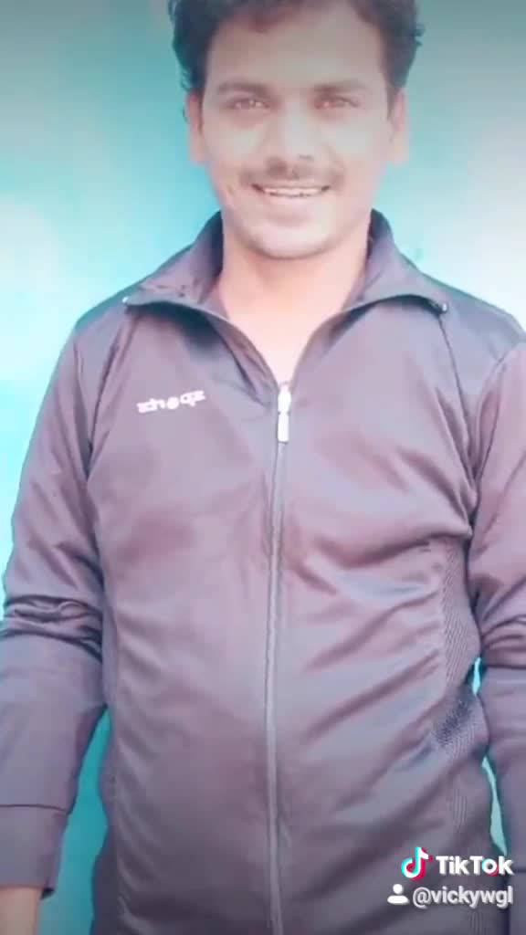 @Vikky_Warangal