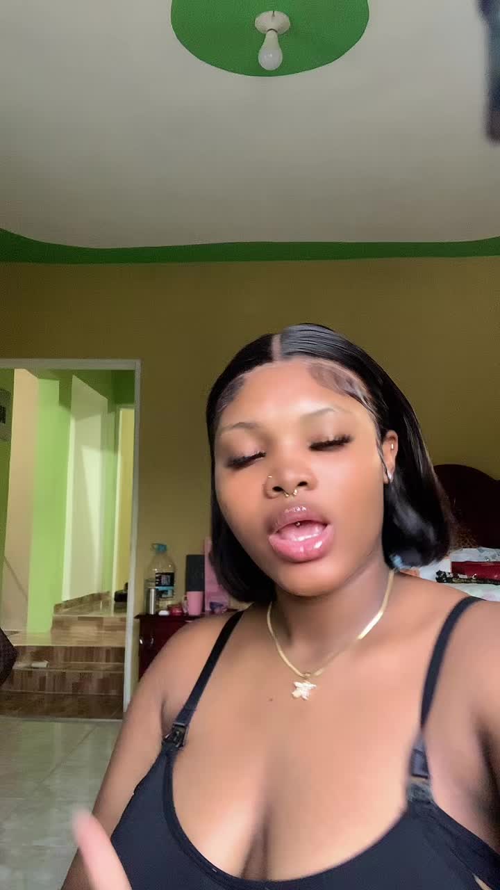 @_theyluvvmimi._