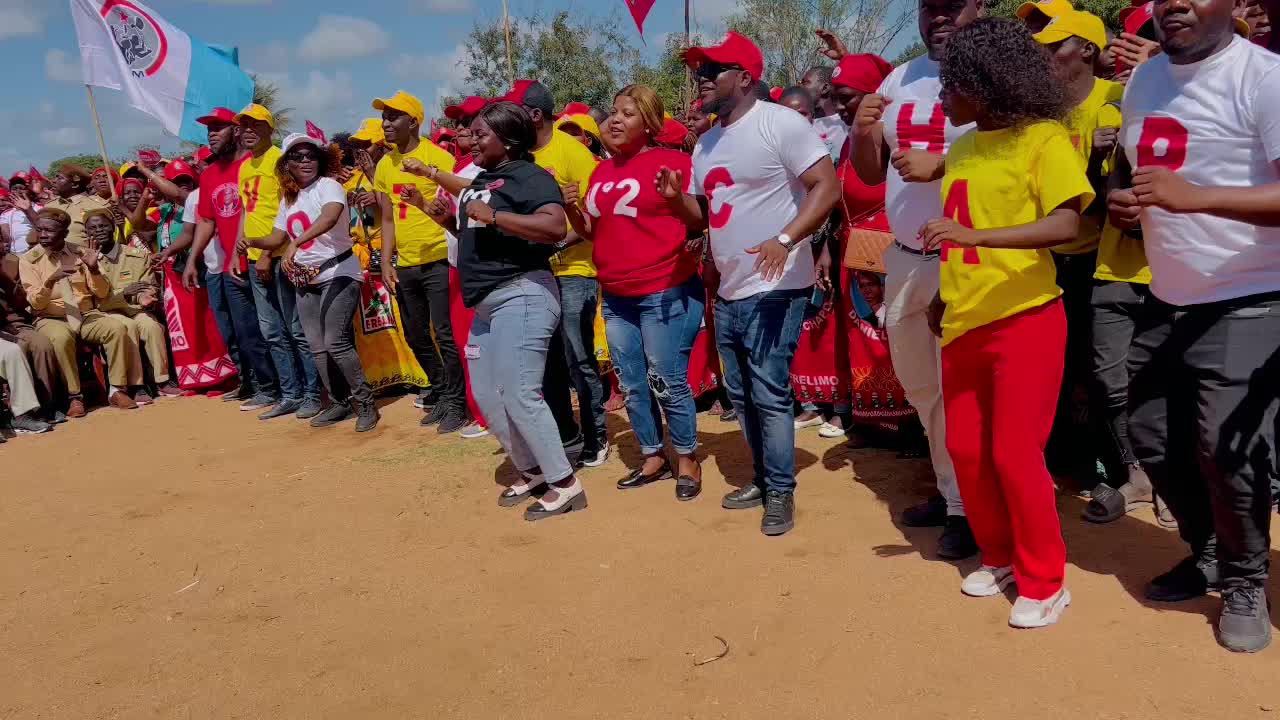 @ACHAPO ZAMB&Eacute;ZIA