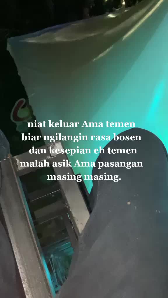 @MASIH GALAU🥀