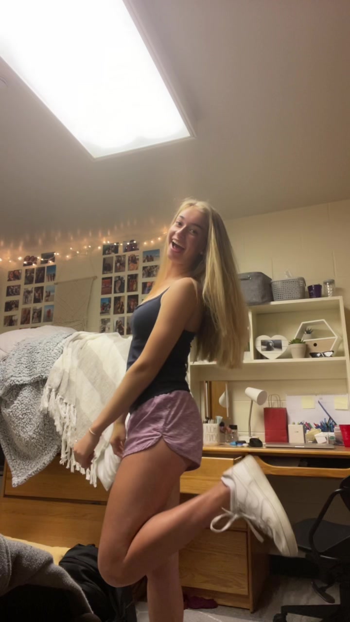 @ella🌟