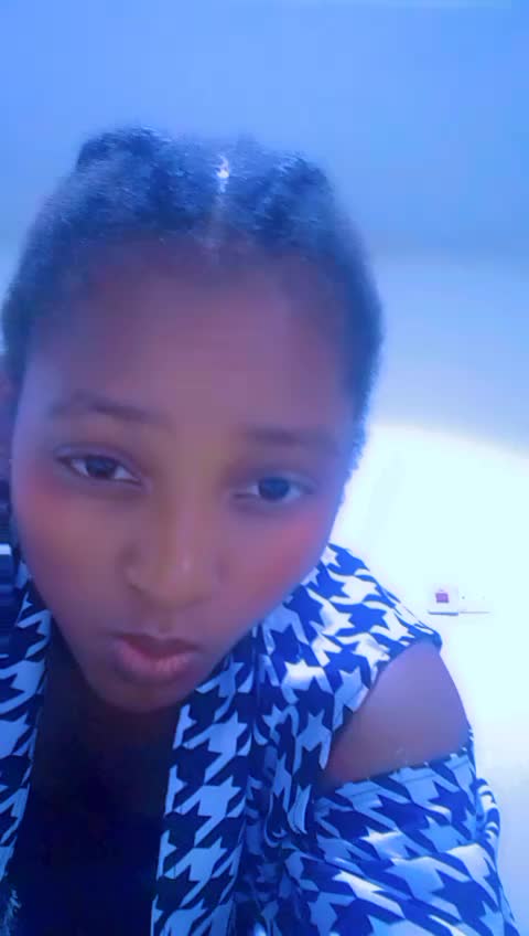 @Mhiz lizzy philip