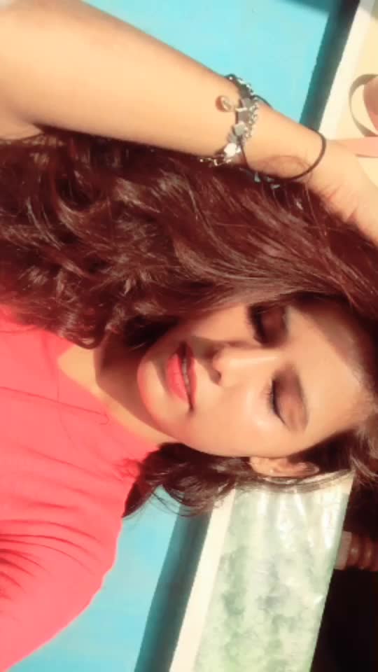@Nidhi❤