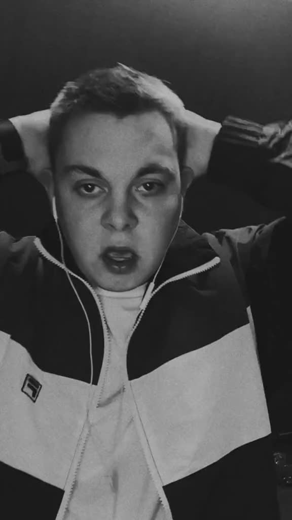@Maksim1999-2000