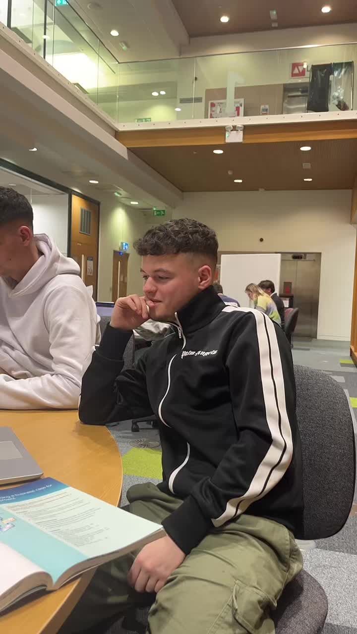 @Liam Dixon