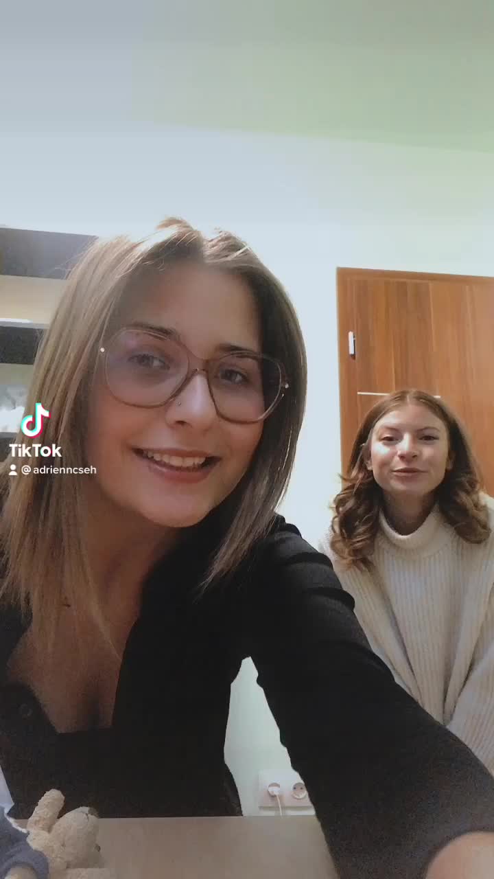 @Doroghy T&uuml;nde Fruzsina