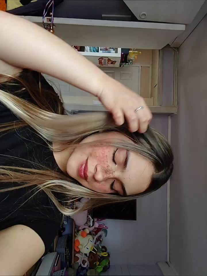 @Isidora