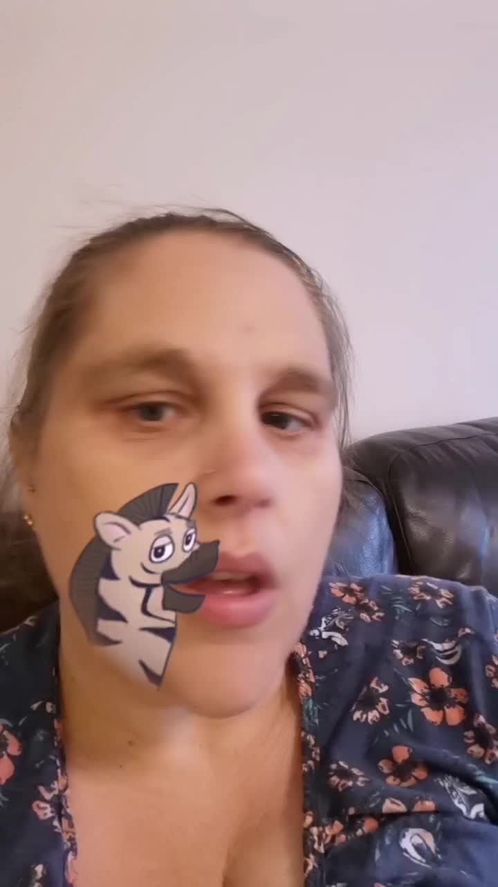 @Caroline Burt