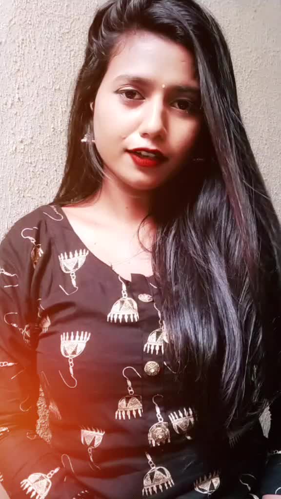 @👑pratiksha kamble👑