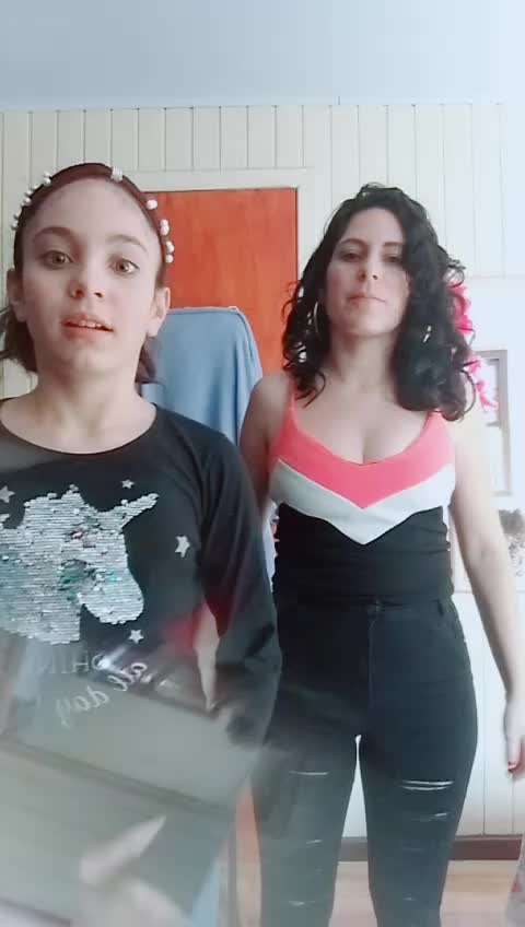 @poli.mae