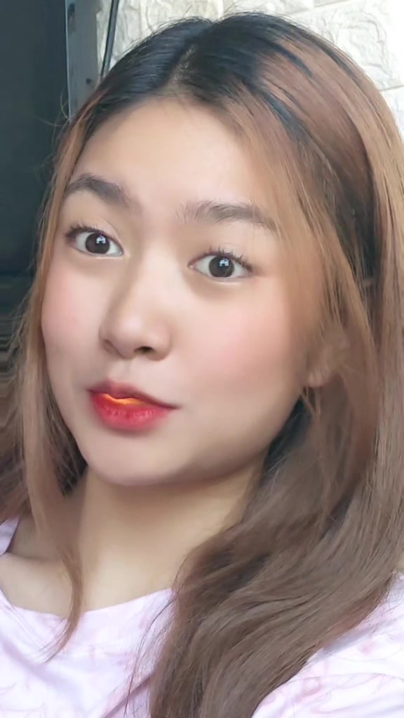 @umiilaw ang ngipin
