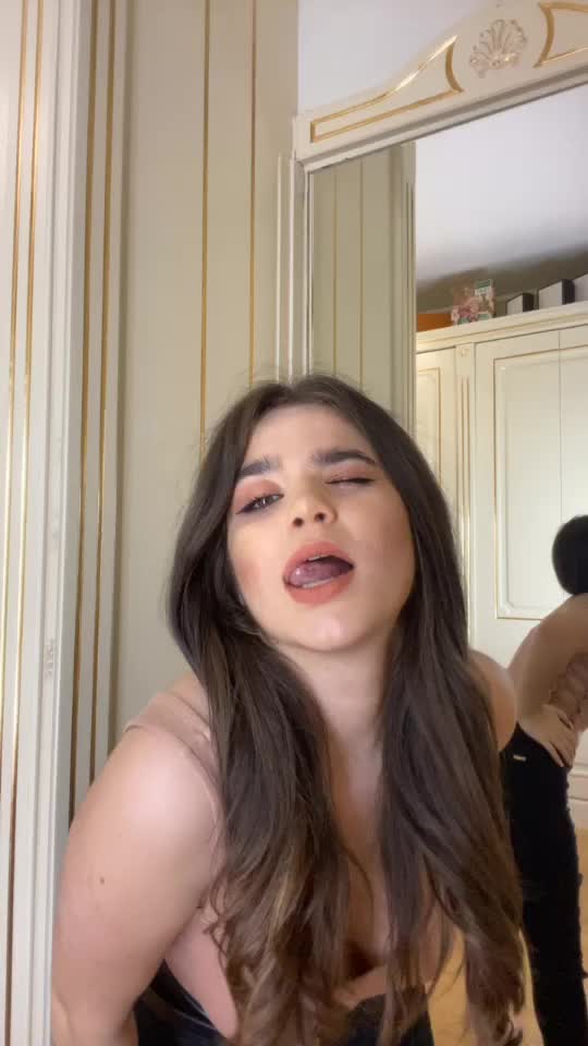 @Bennylolloo