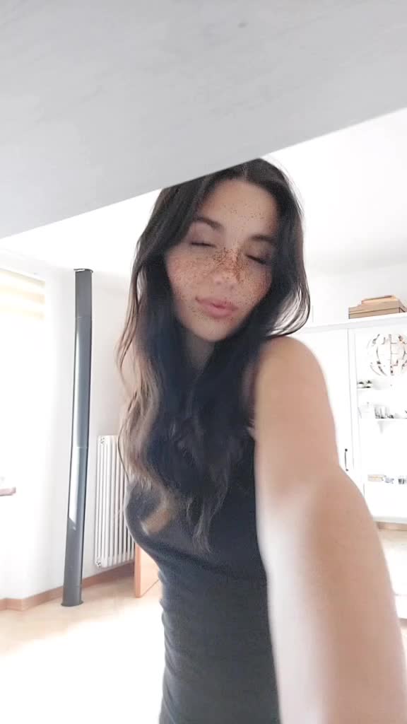 @Alee👸🏻