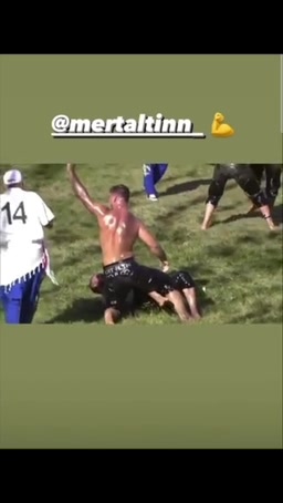 @Mert Altın
