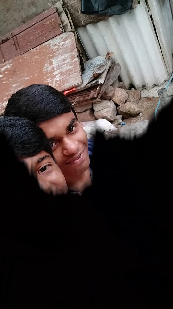 @👸_Queen_ka_king_🤴