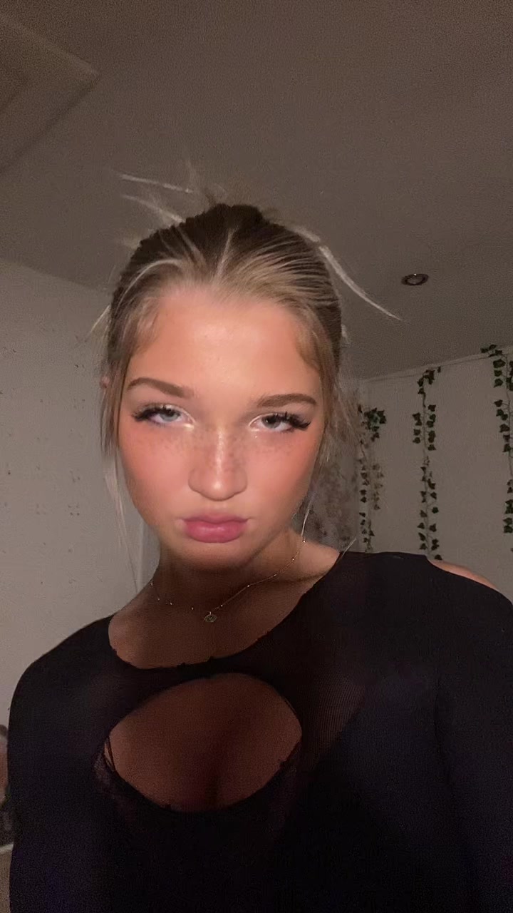 @Kit🧊🍼🎱