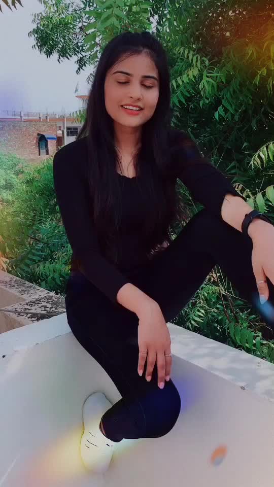@anshika_ansh