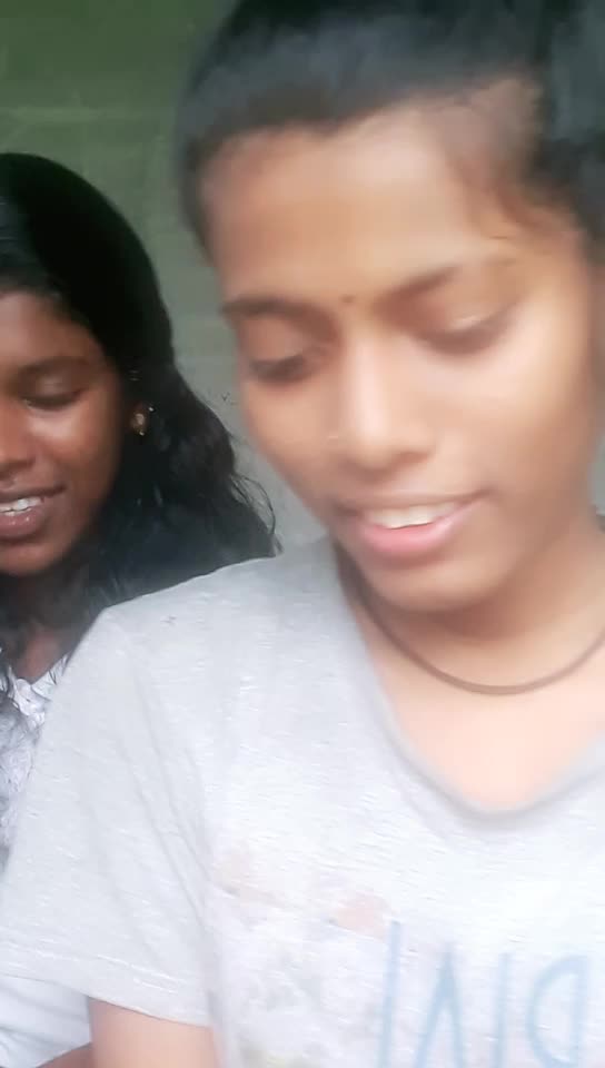 @Revathi Revuzzz