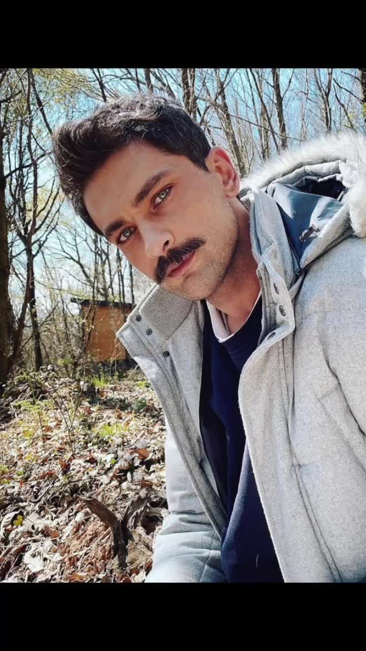 @user27233354628