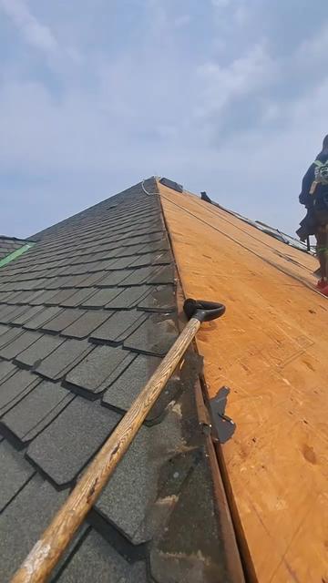 @DirtyRoofersUnion