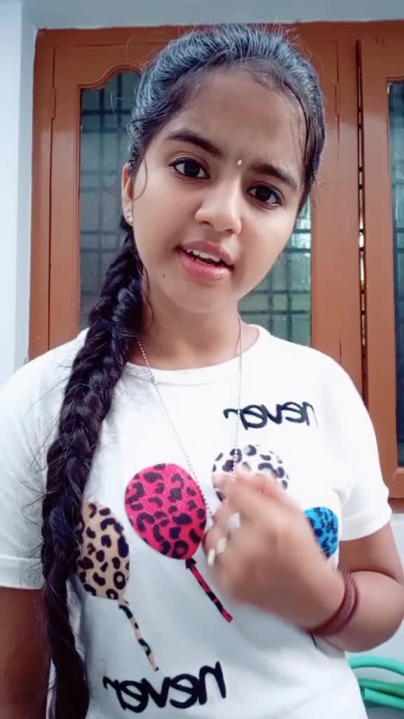 @navya_mudhiraj_200👑