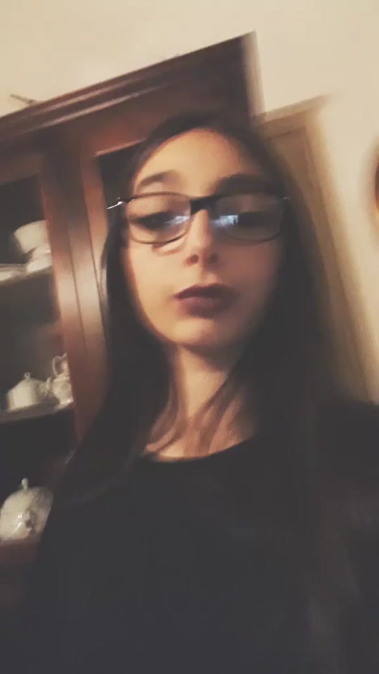 @Luna.๐น