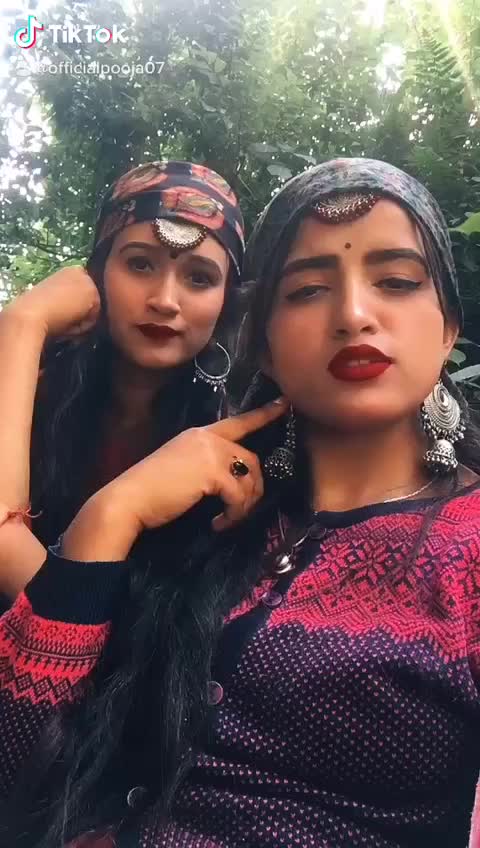 @Kriti Sharma