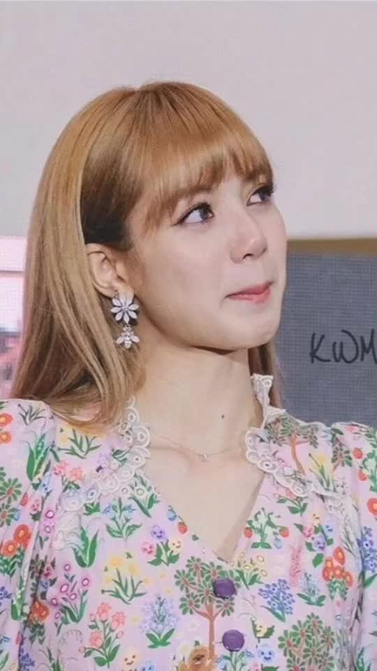 @KPOPEROFFİCAL🎶🎶🎶