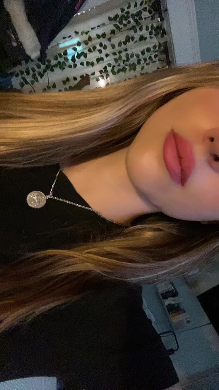@Arielle Foxx