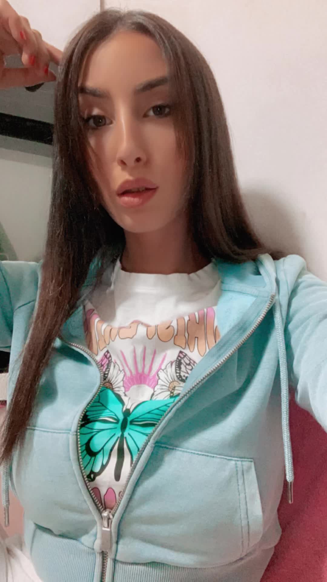 @Zoe Stojanović🍓