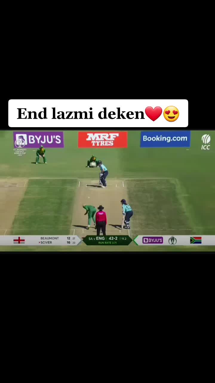 @SMRITI MANDHNA👑