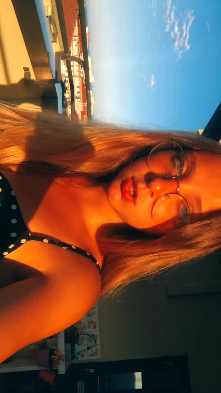 @~ele~